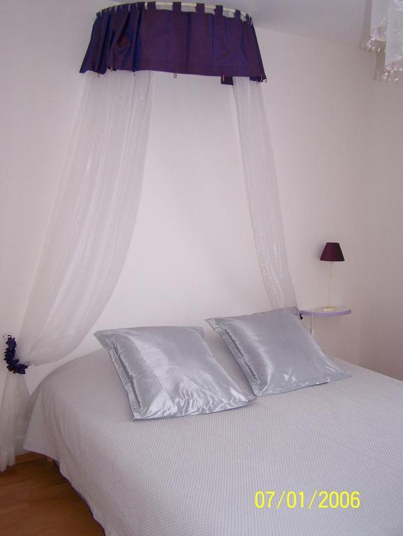 Moitron-sur-Sarthe Les Quatre Saisons B&B 외부 사진